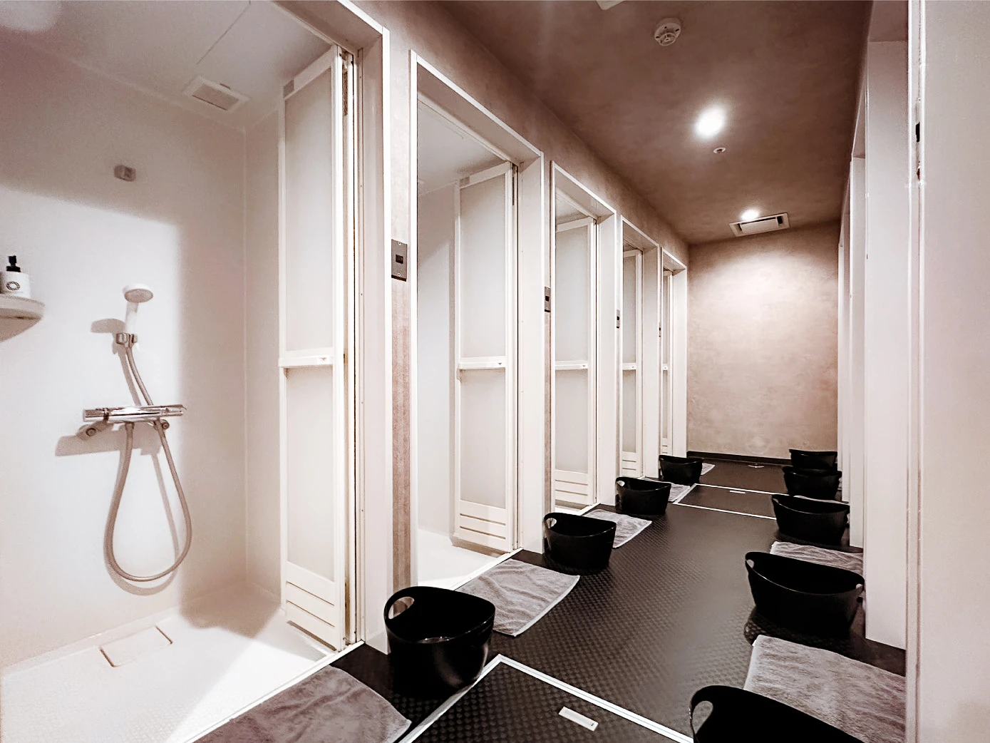 FEELCYCLE 広島 スタジオ写真