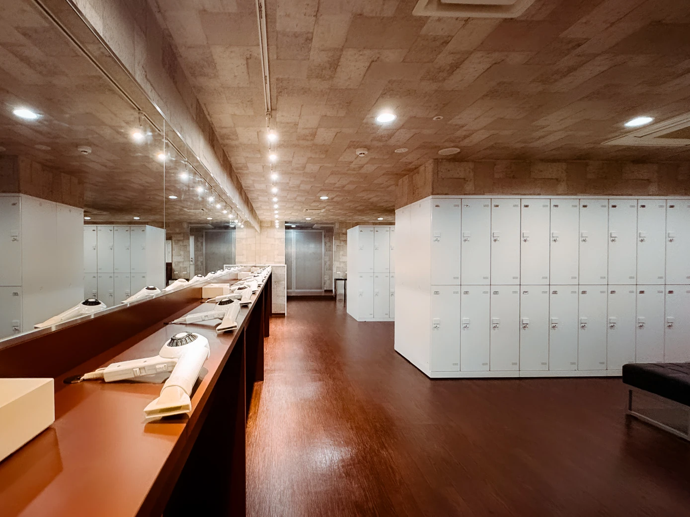 FEELCYCLE 吉祥寺 スタジオ写真