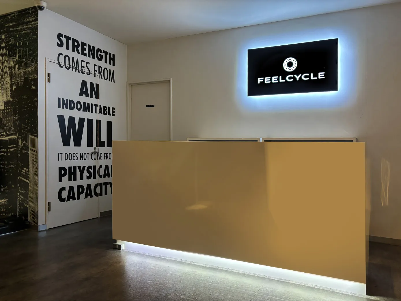 FEELCYCLE 川崎 スタジオ写真