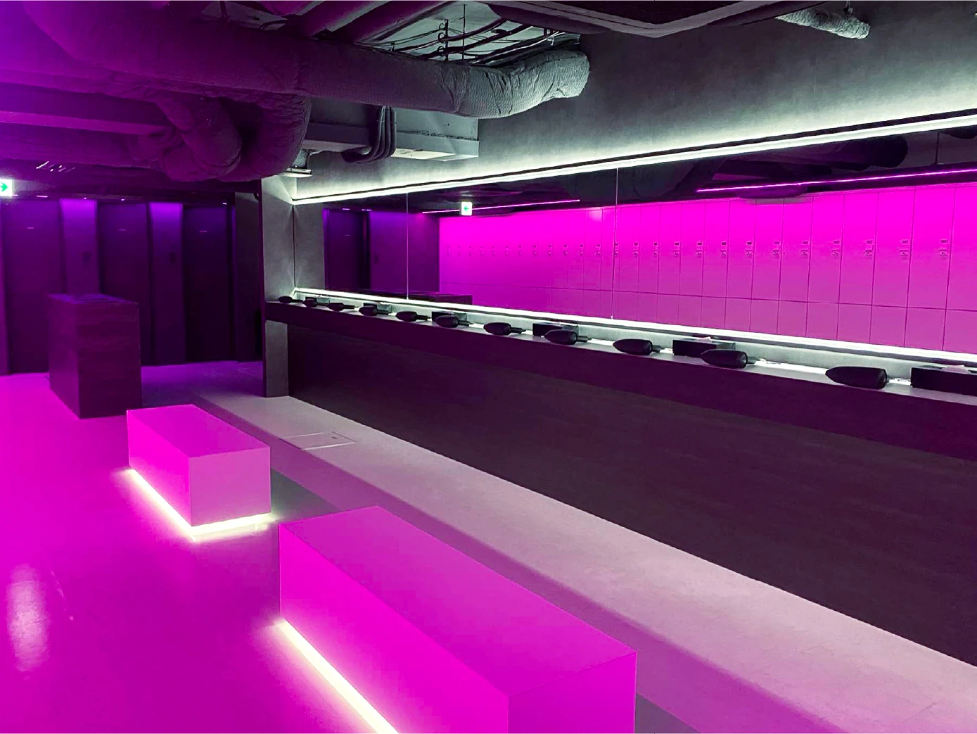 FEELCYCLE 名古屋 スタジオ写真