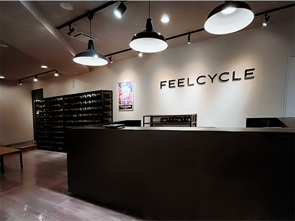 FEELCYCLE 高松 スタジオ写真