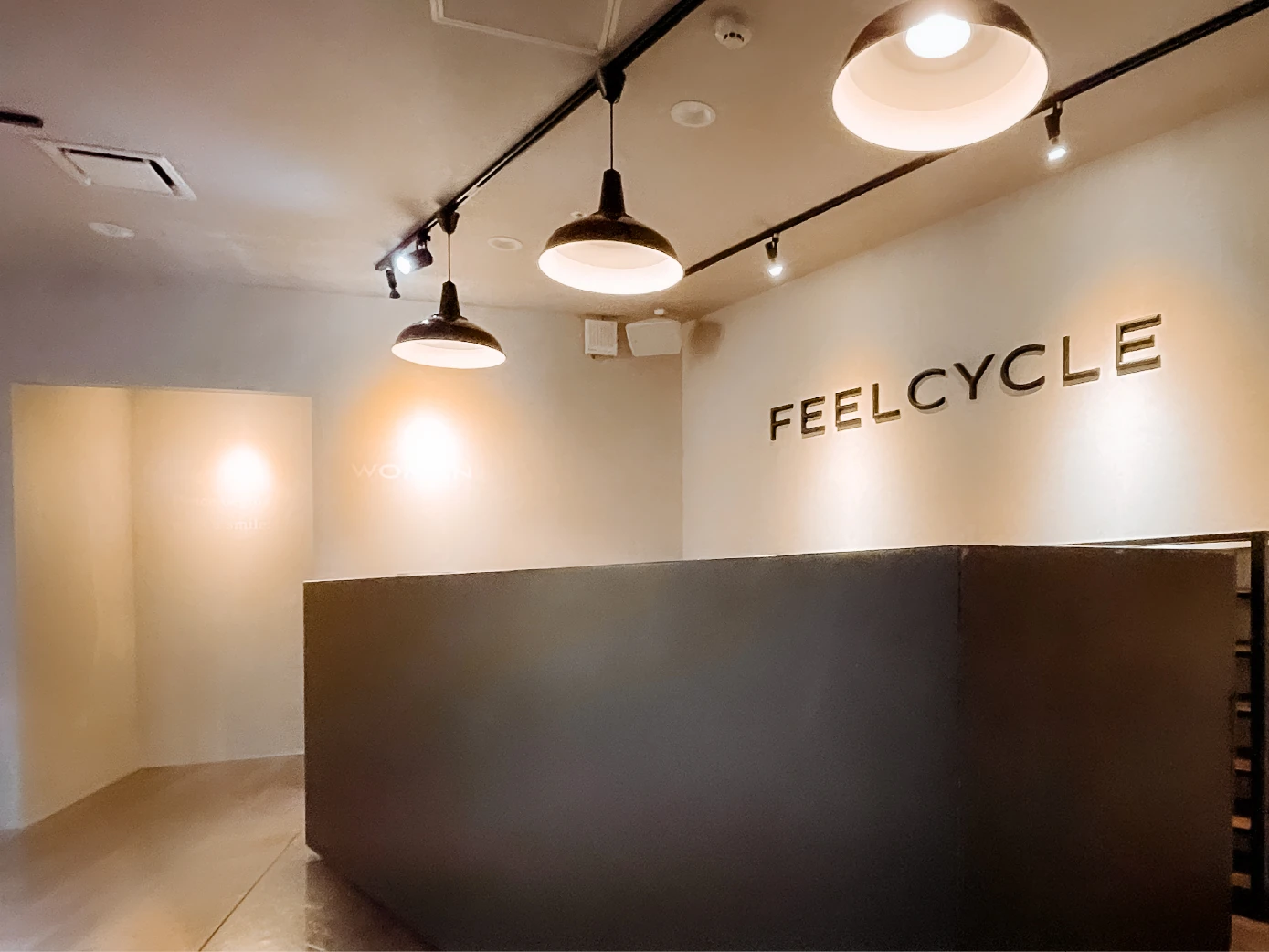 スタジオ - SBY(渋谷) | FEELCYCLE（フィールサイクル）